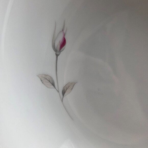 Seizan Fine China Lasting Rose 9 Inch Serving Bowl White Pink Roses Gray Leaves - Picture 6 of 15